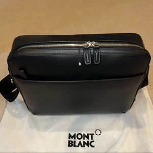 Montblanc Meisterstück Urban Messenger Zip Top 124084 NWT